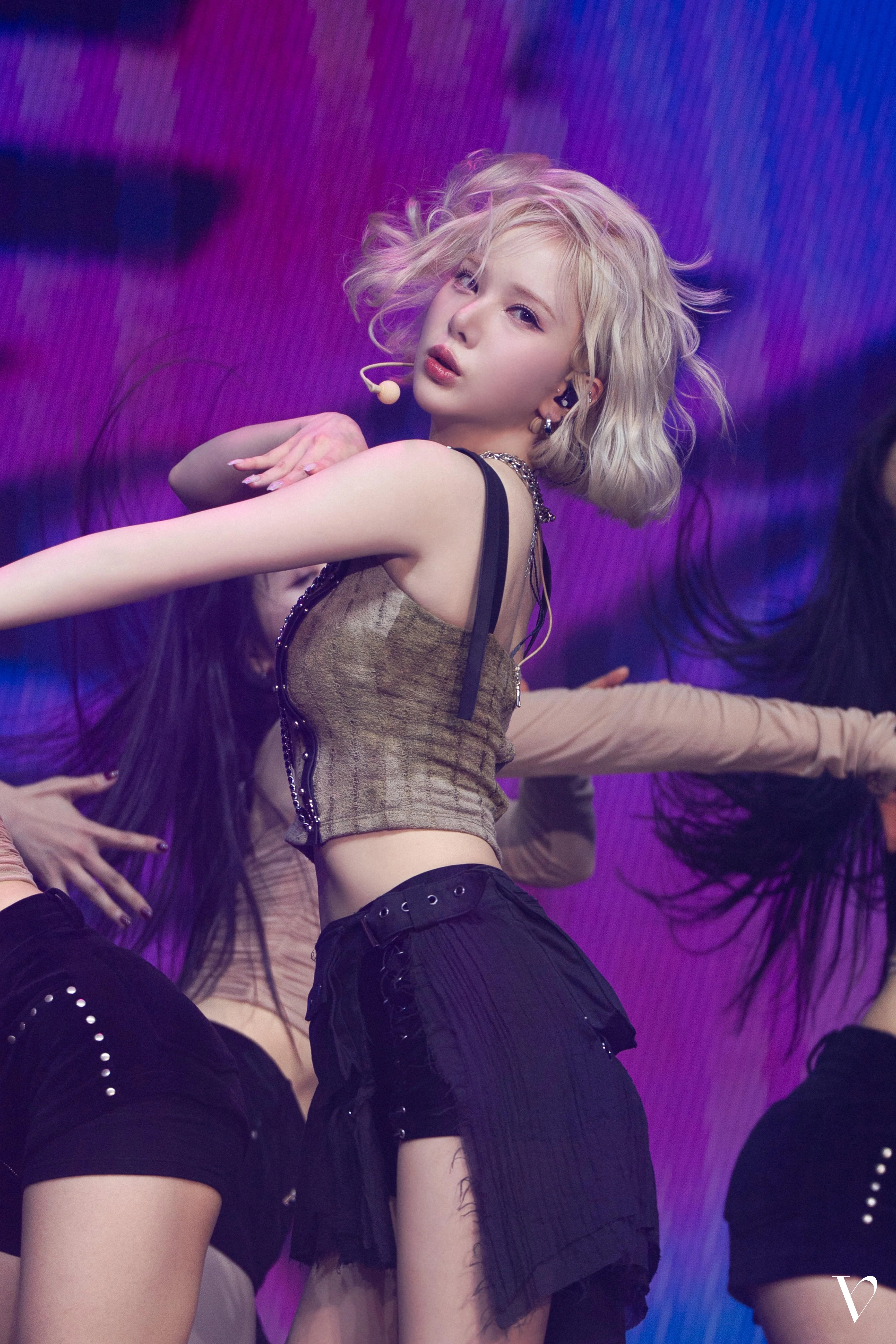 VIVIZ Eunha picture 1 of 1