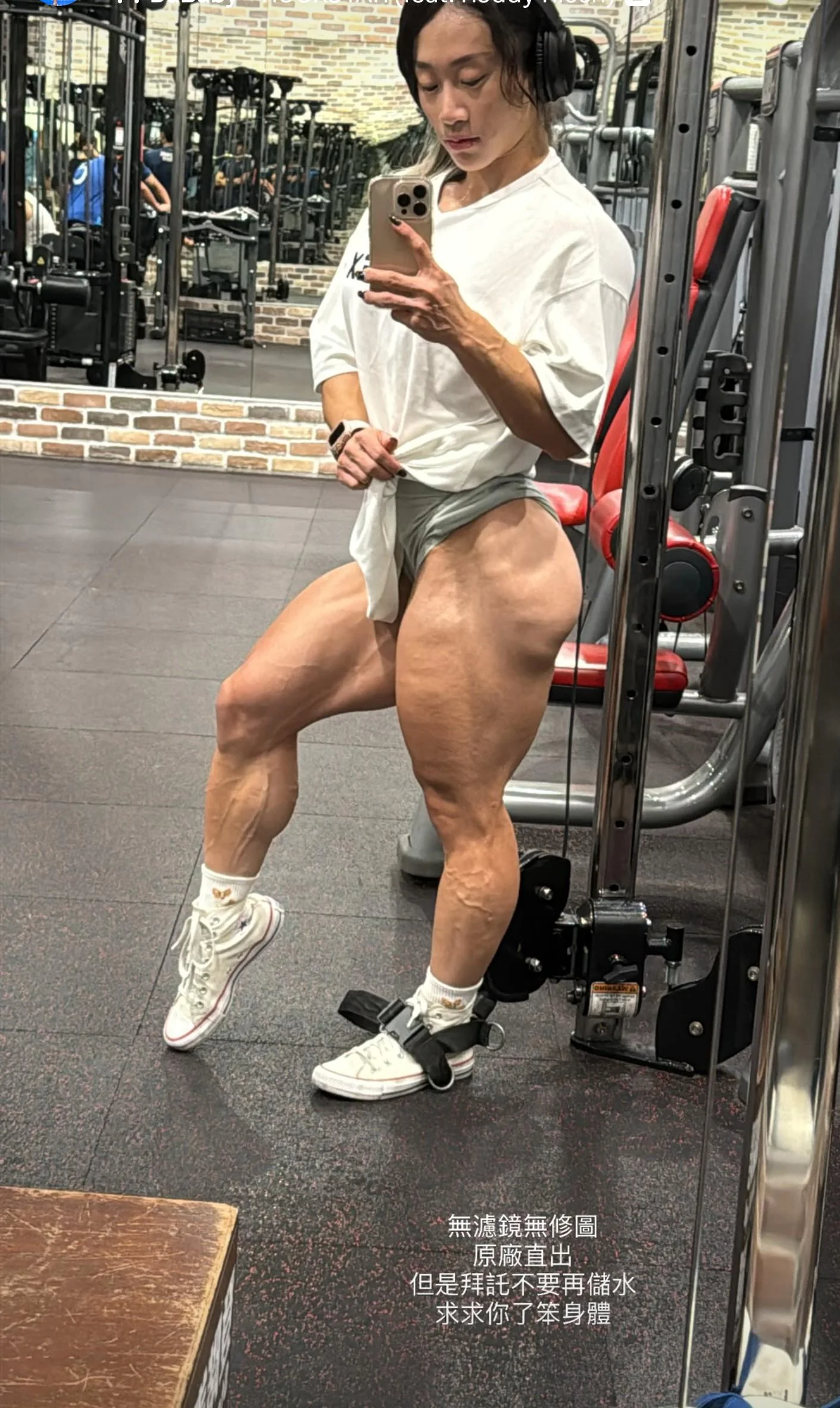 Ying Chen picture 1 of 1