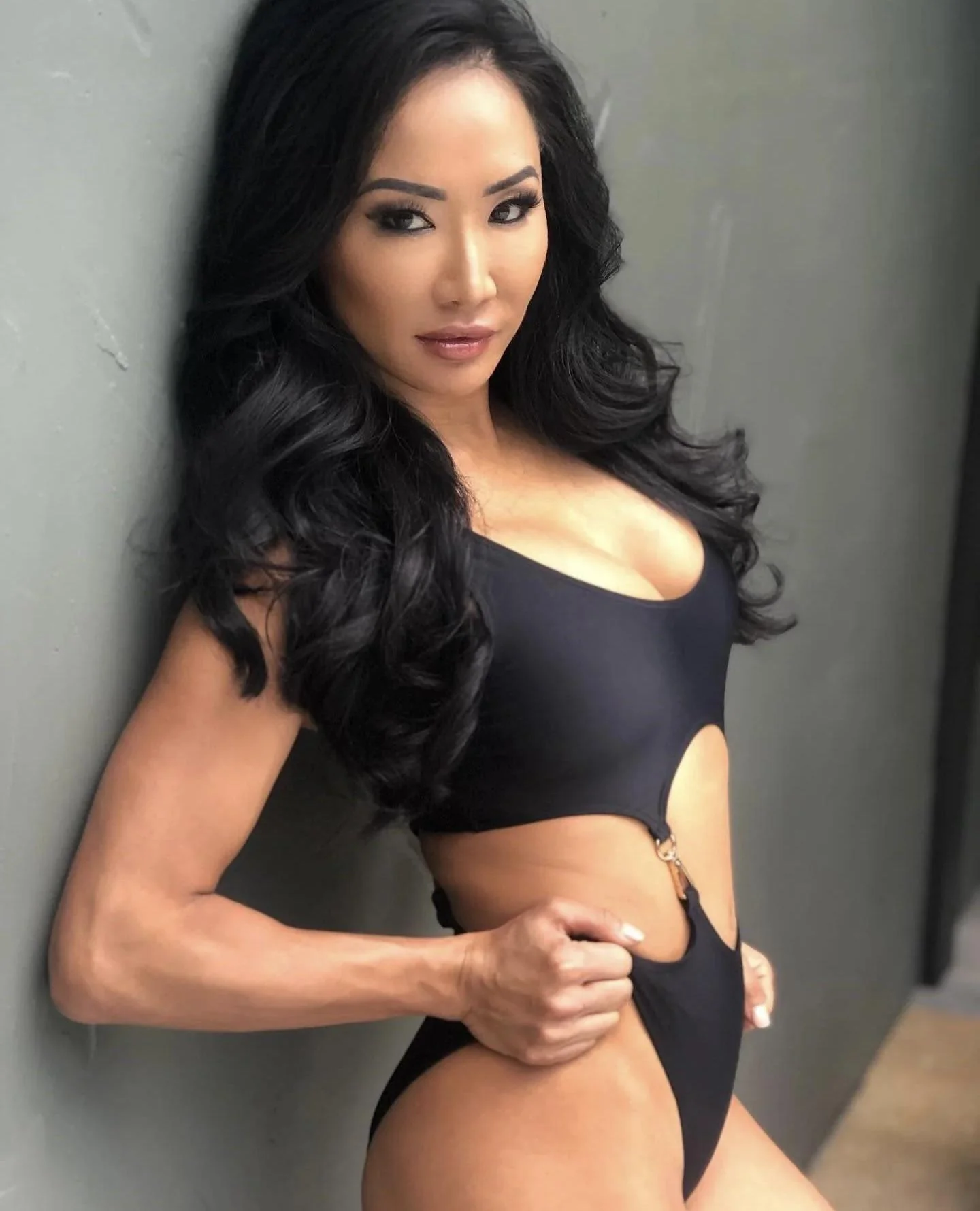 Gail Kim picture 1 of 1