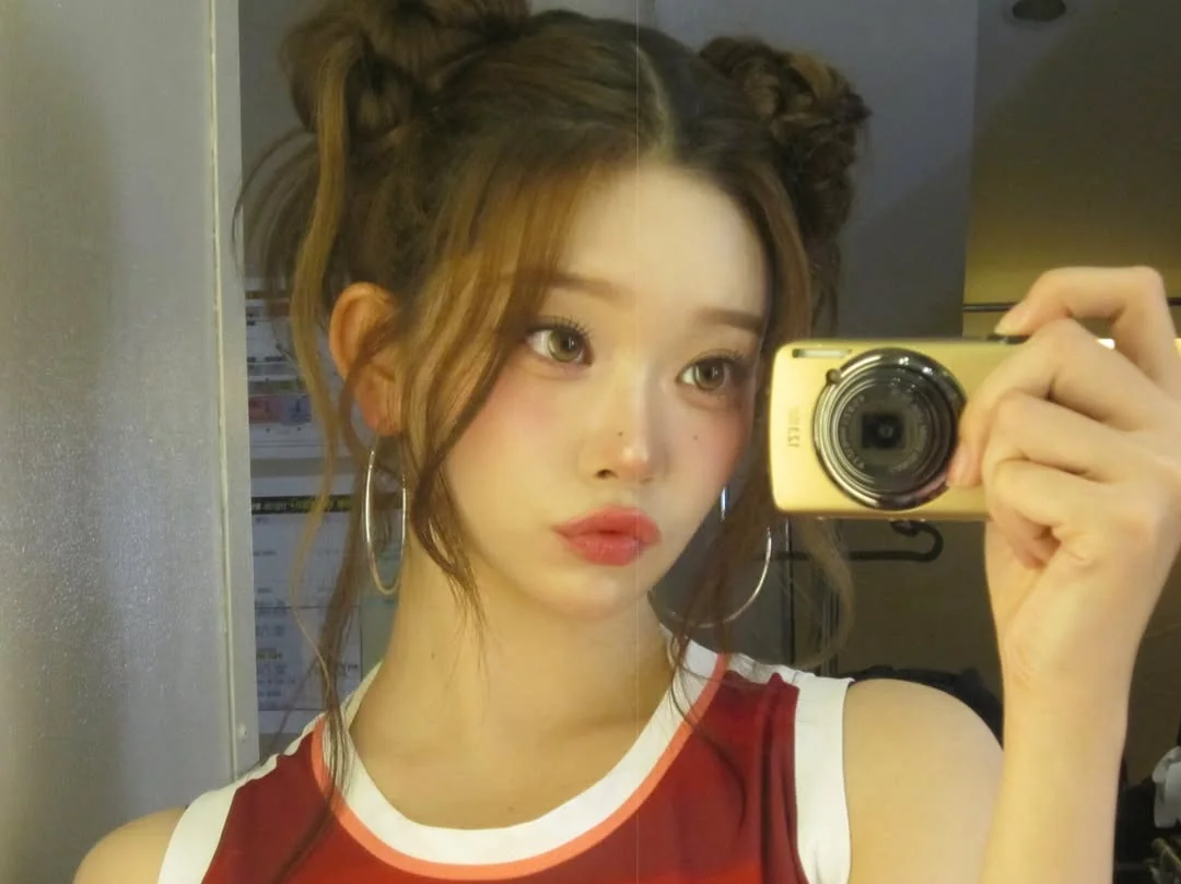 Billlie - Tsuki picture 2 of 3