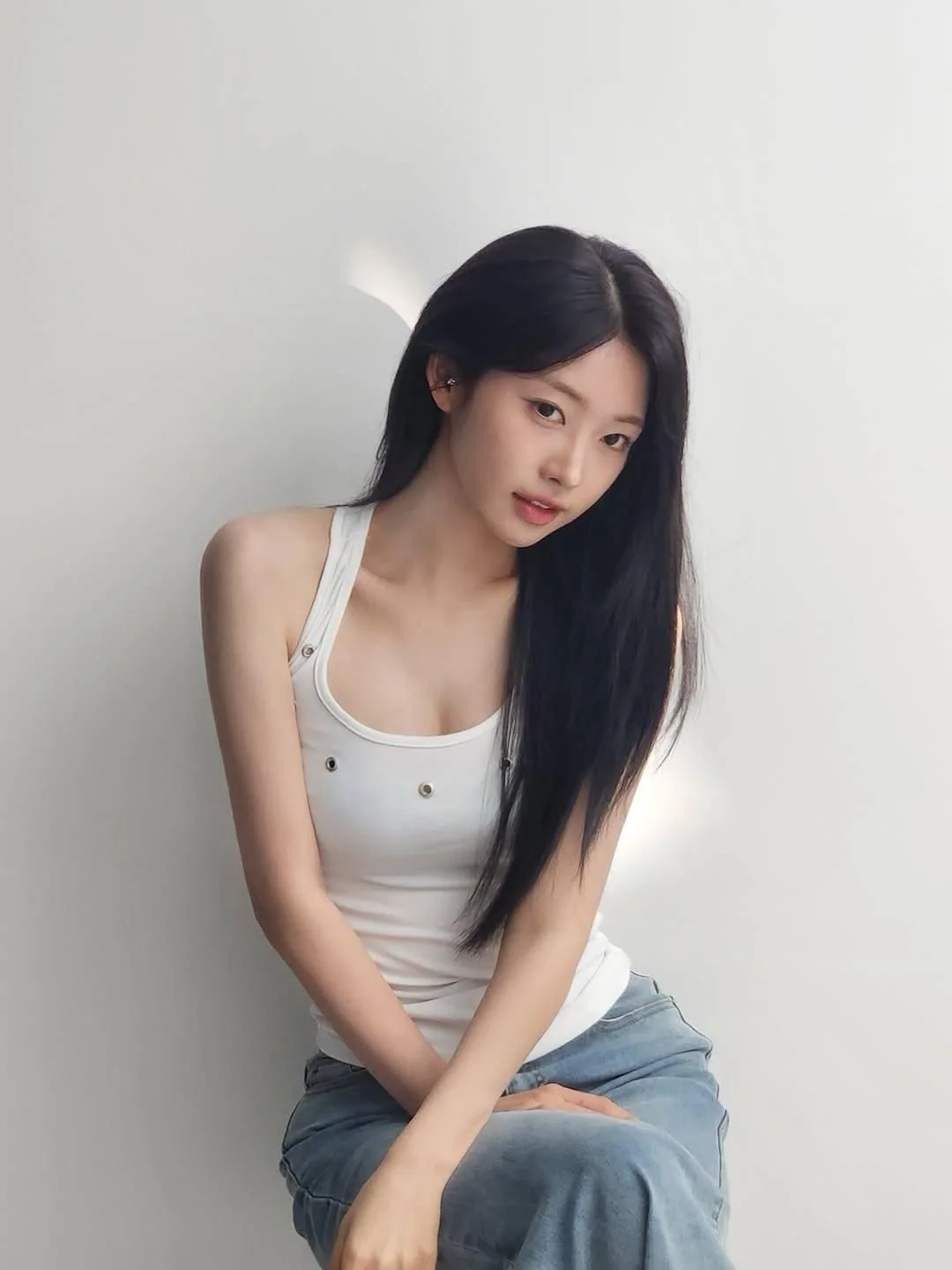 EVERGLOW Sihyeon picture 1 of 1