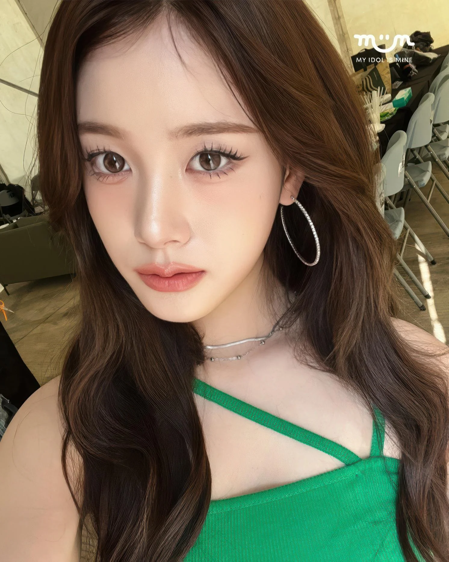 STAYC J picture 1 of 1