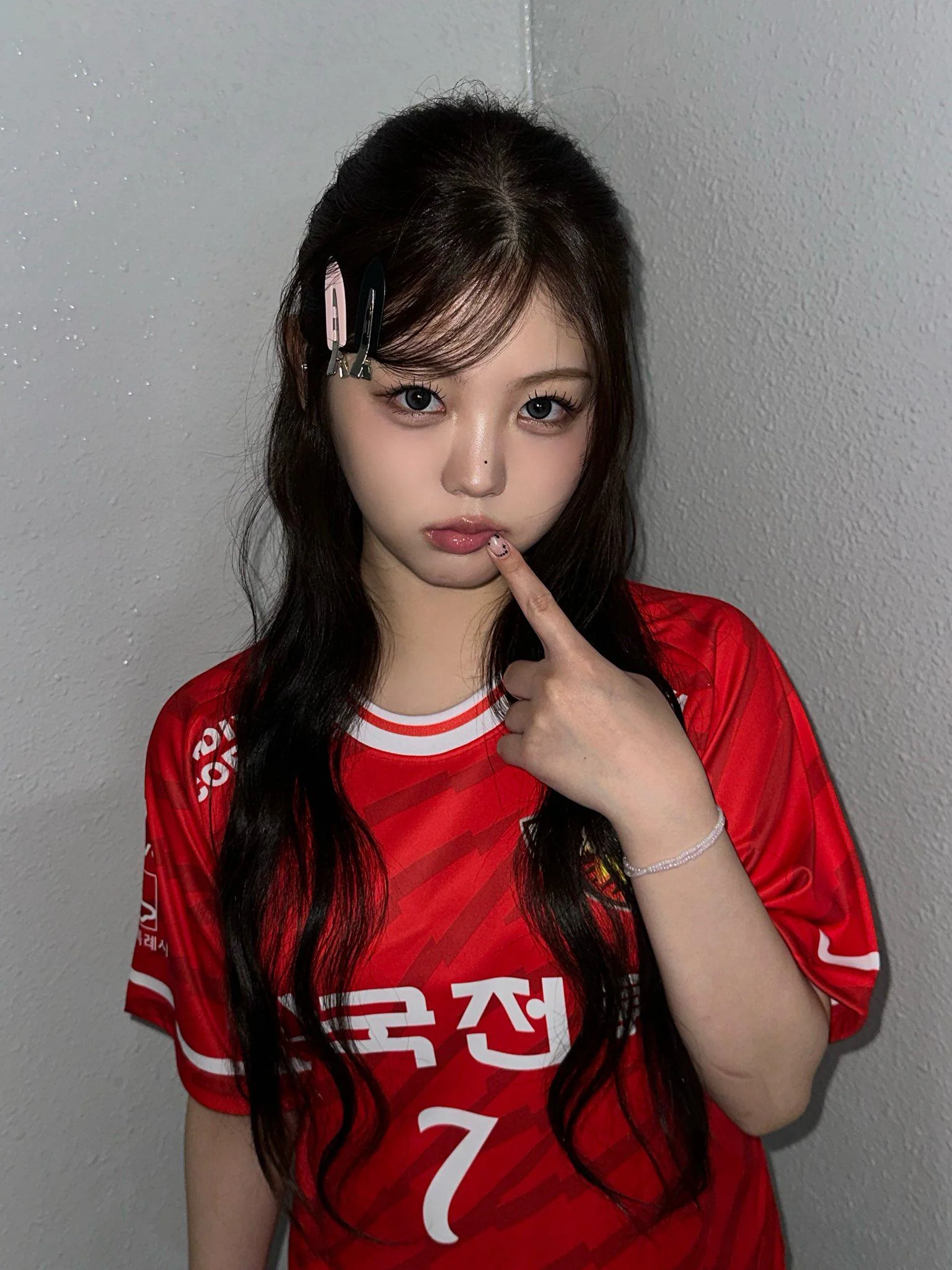 CLASS:y Riwon picture 1 of 1