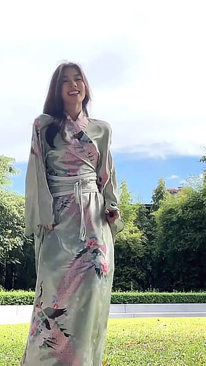 hair flips on point'