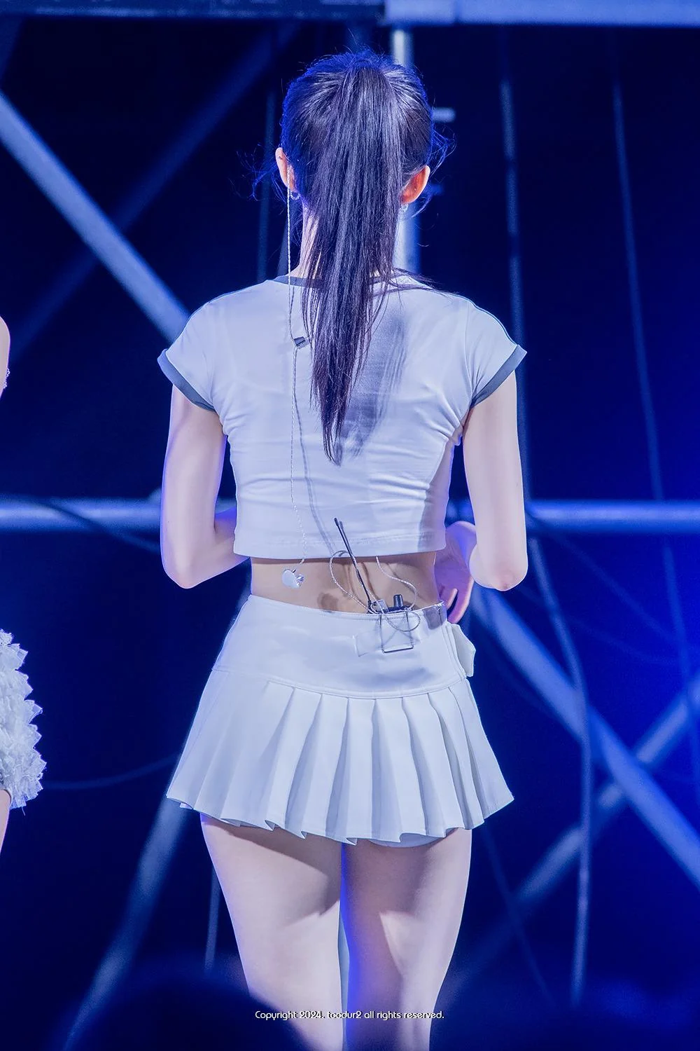 LIGHTSUM Juhyeon picture 4 of 4