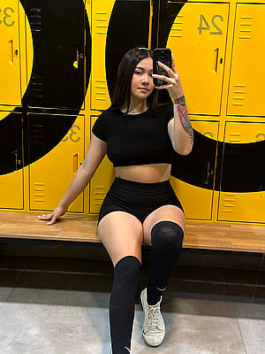 Mind joining me in my lift sessions ? Misorose'