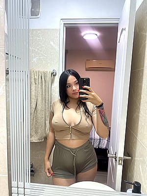 Gym makes you look good doesn’t it ? Misorose'