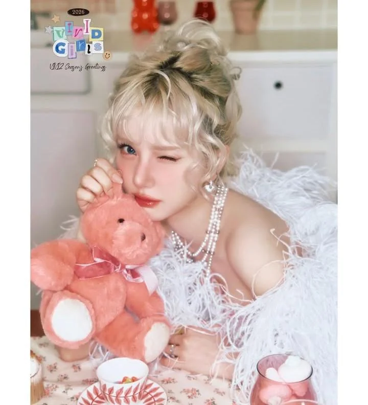 Viviz - Eunha picture 1 of 1