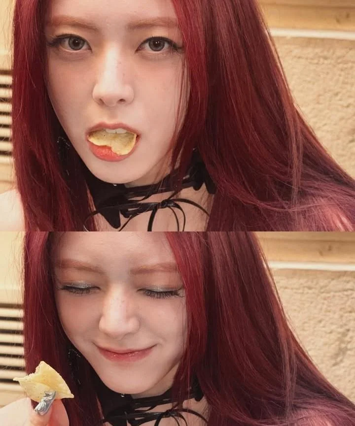 Itzy - Yuna picture 1 of 1