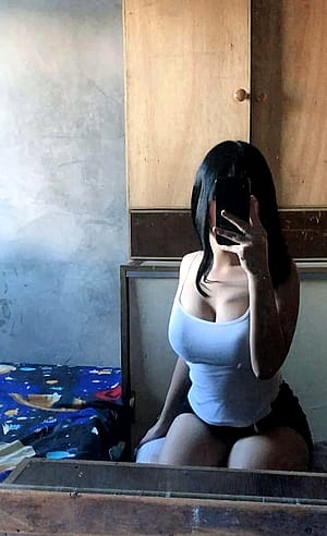 wanna have fun?😝💦'