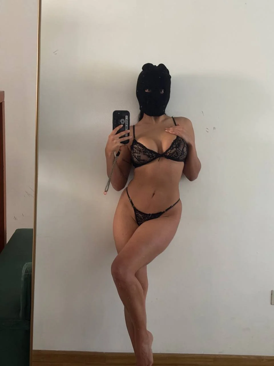 Victoria picture 1 of 1