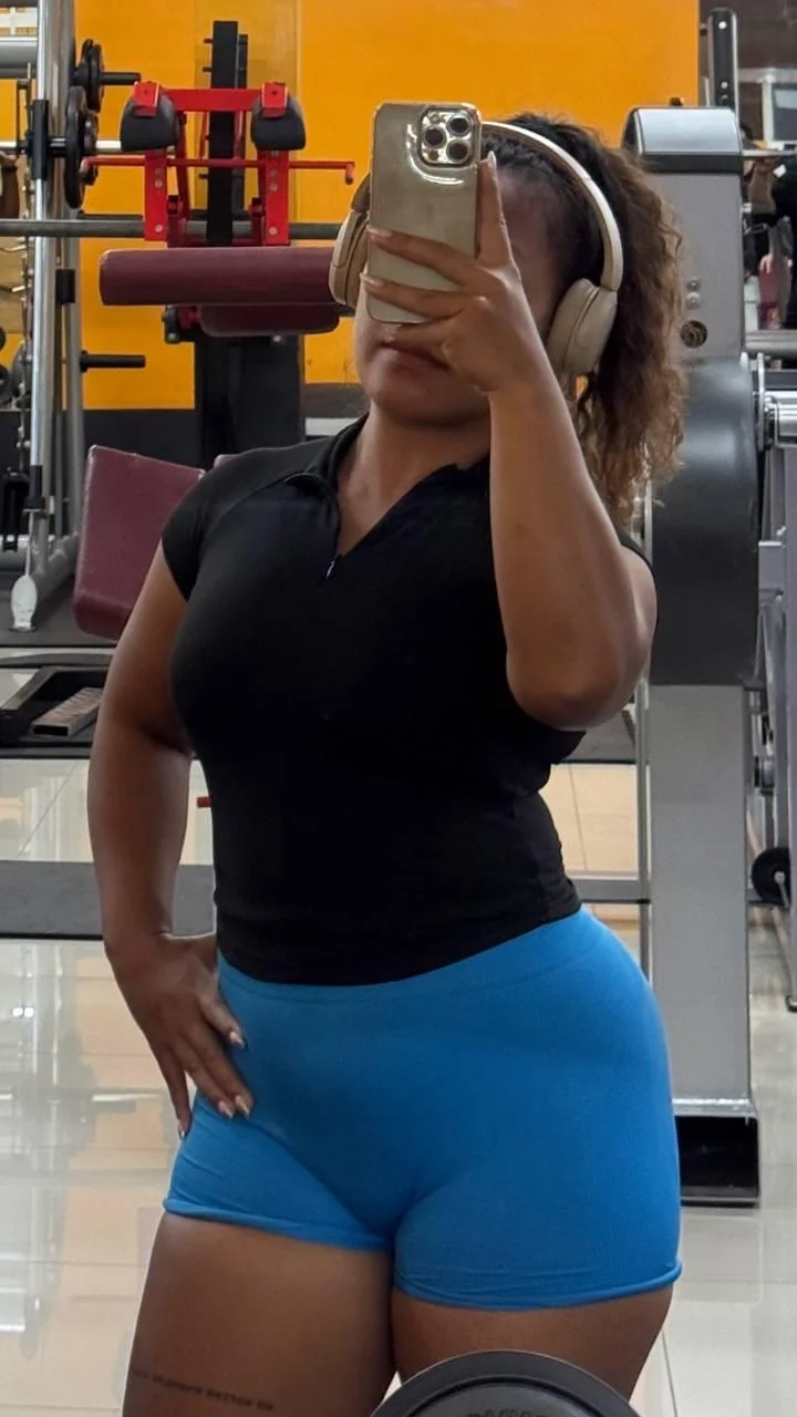 Jannie picture 1 of 1