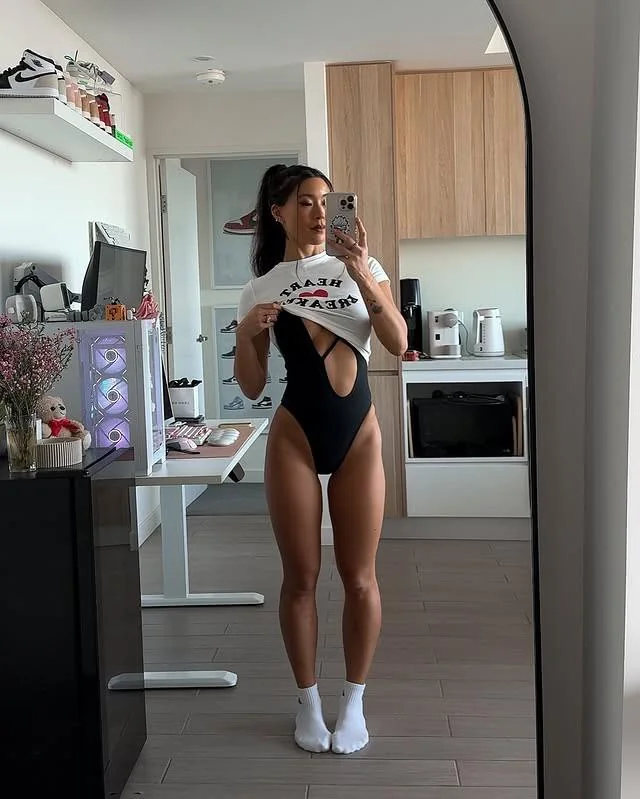 Jennifer’s Body picture 1 of 3