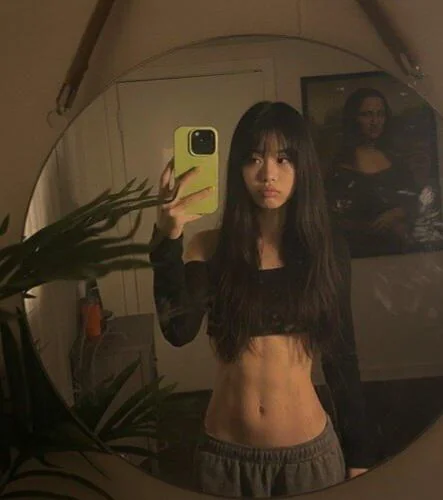 Cute and fit? picture 1 of 1