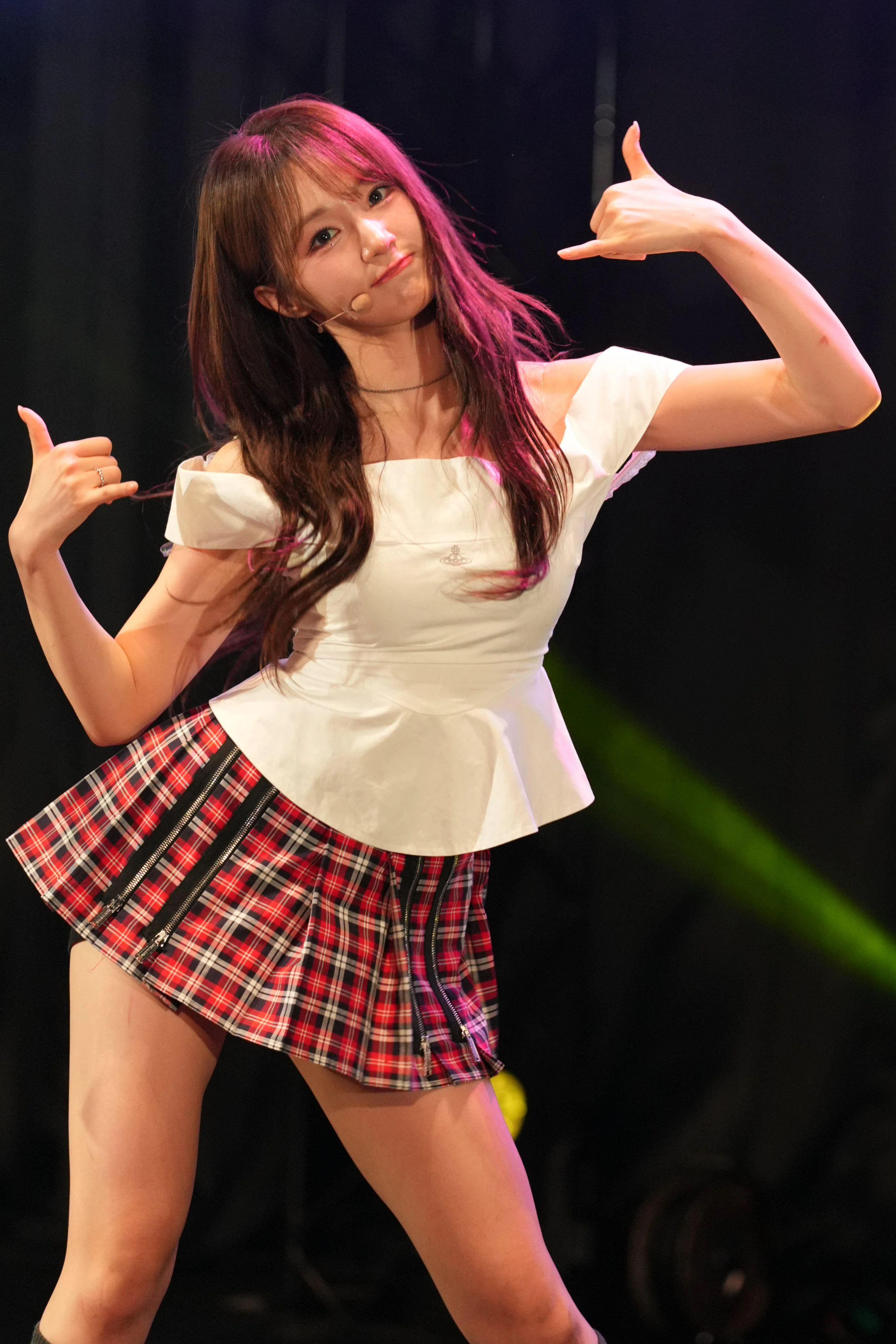 WOOAH Nana picture 1 of 1