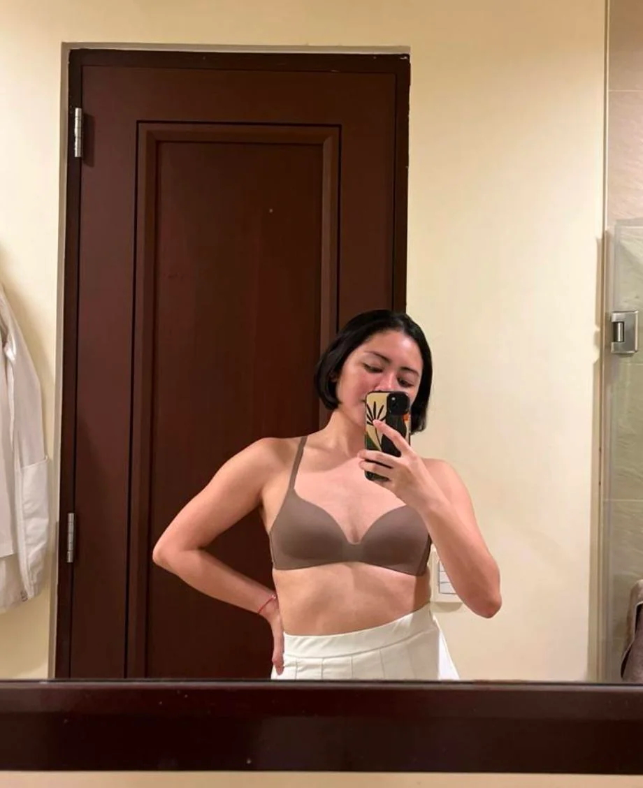 Bianca picture 2 of 2