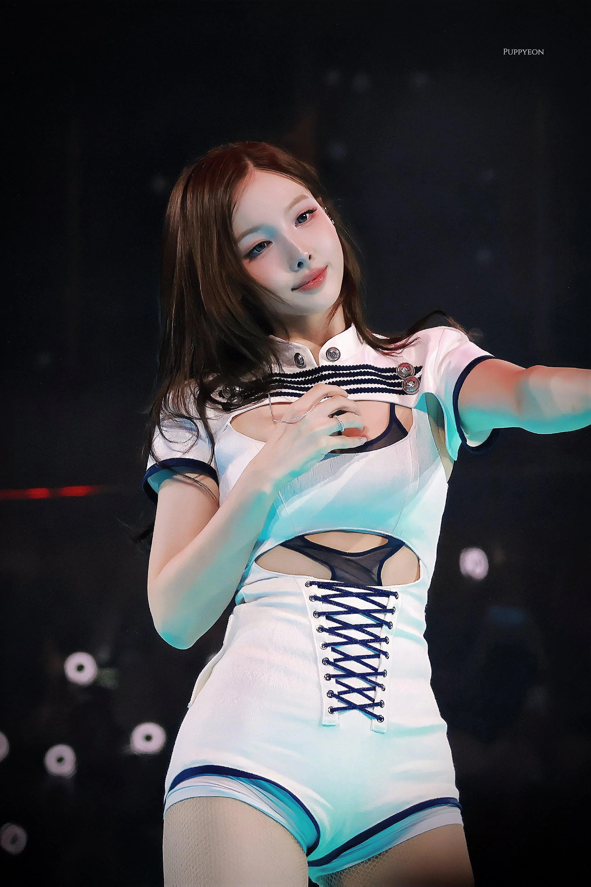 TWICE Nayeon picture 1 of 1