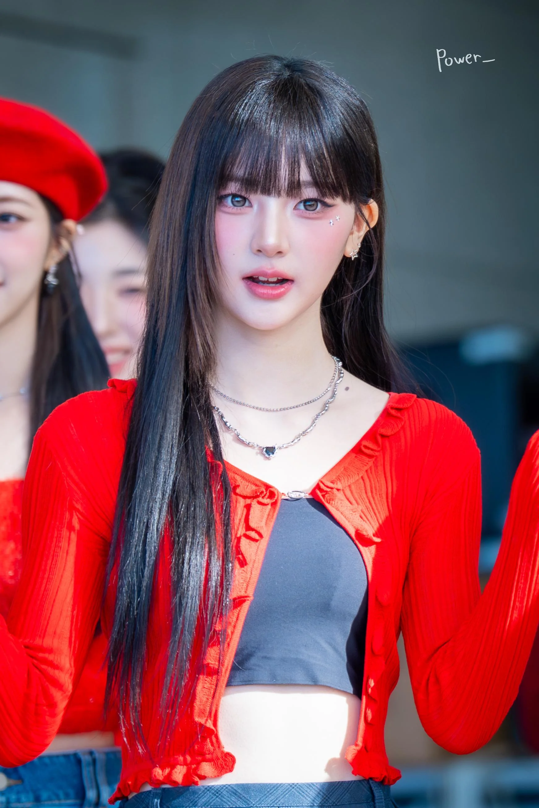 tripleS Yeonji picture 1 of 1