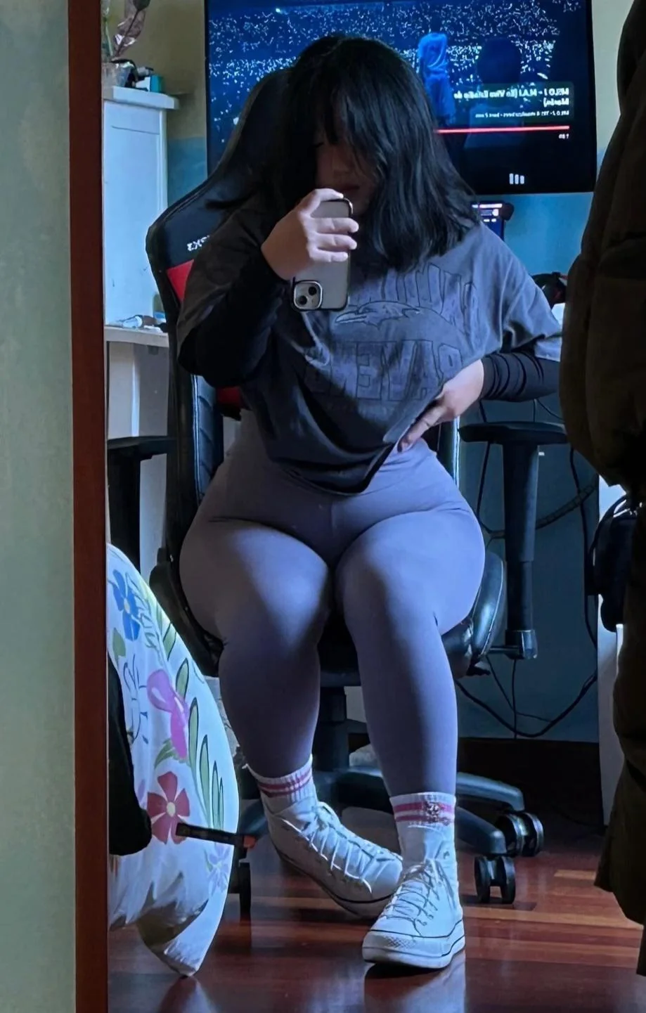 Im getting thicc af picture 1 of 1
