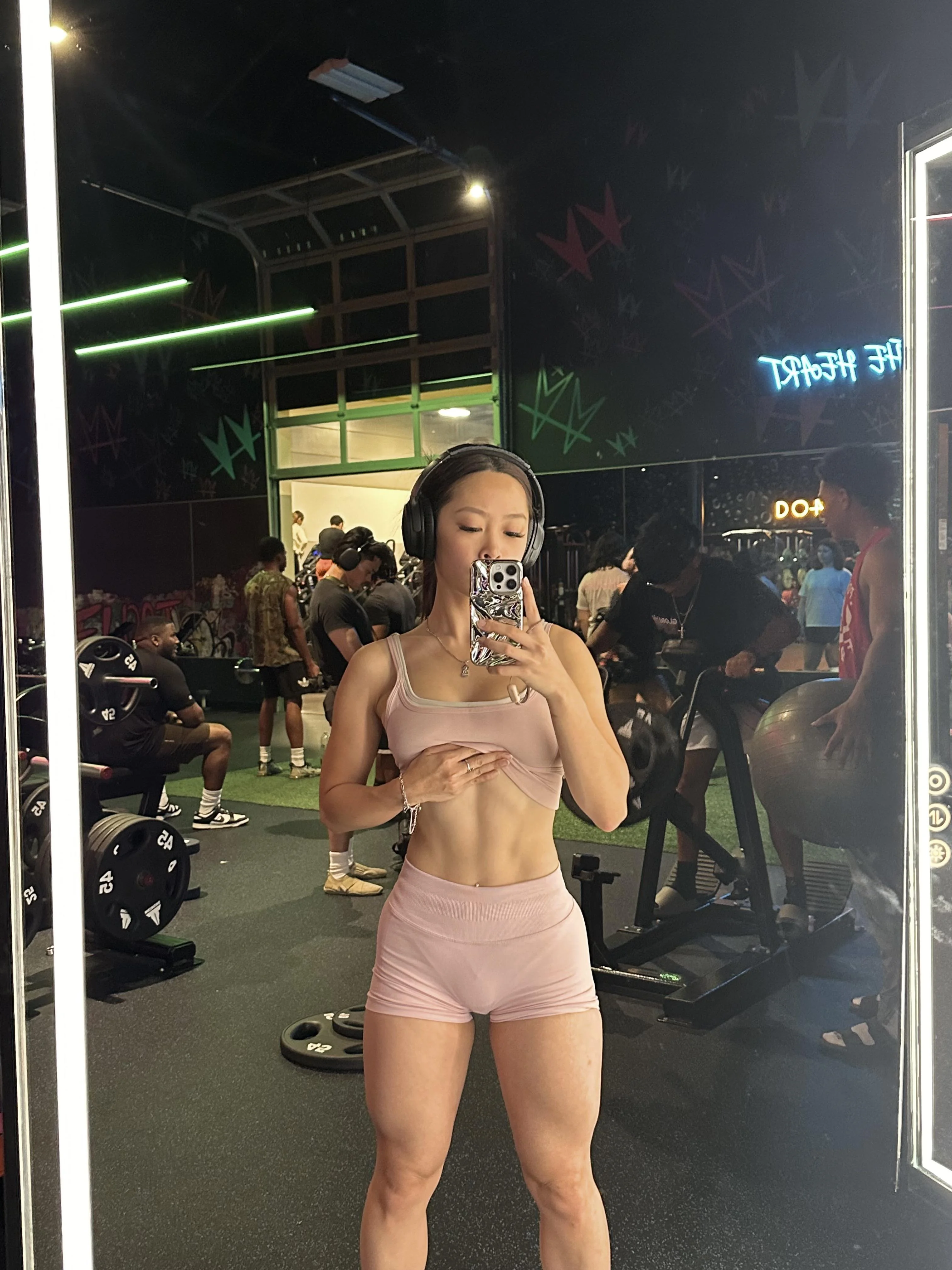 On Wednesdays, we wear pink :) picture 1 of 1