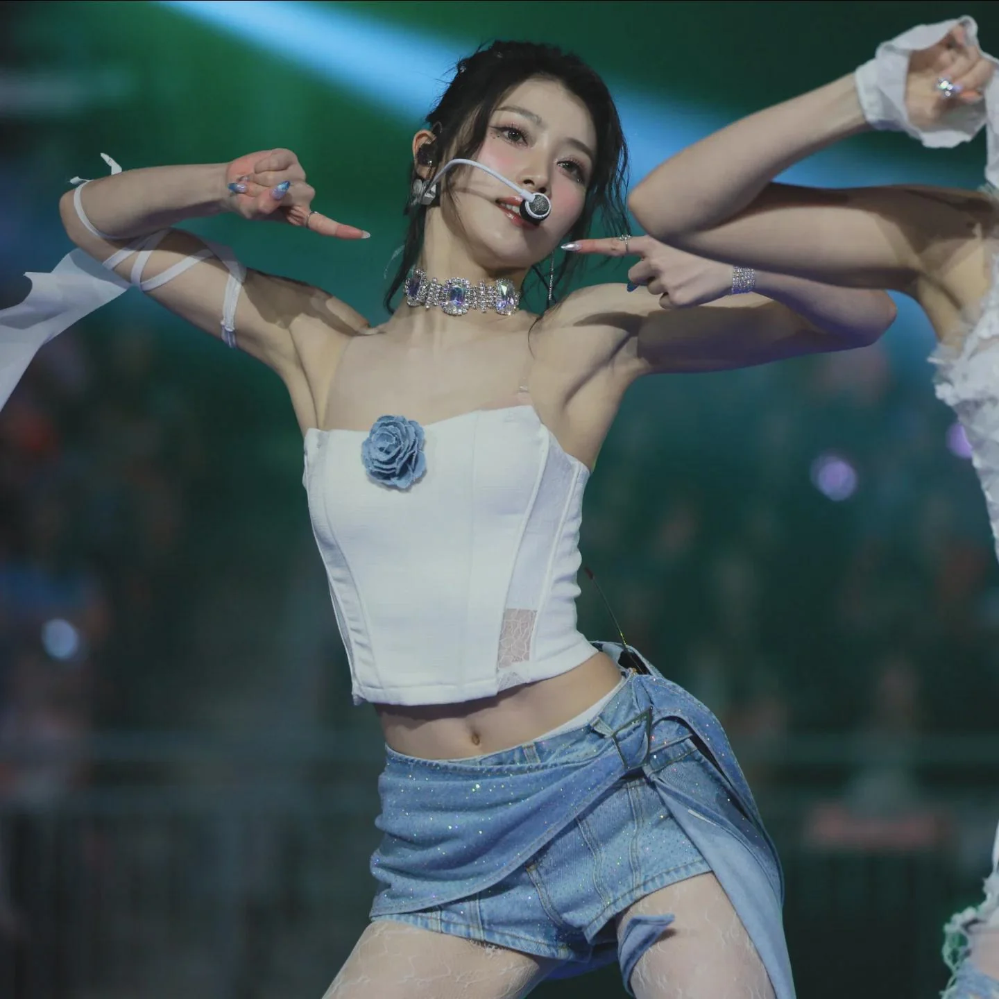 Kep1er Xiaoting picture 1 of 1