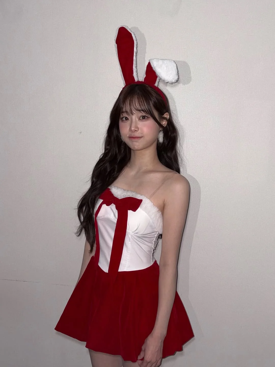 Loona - Chuu picture 2 of 2