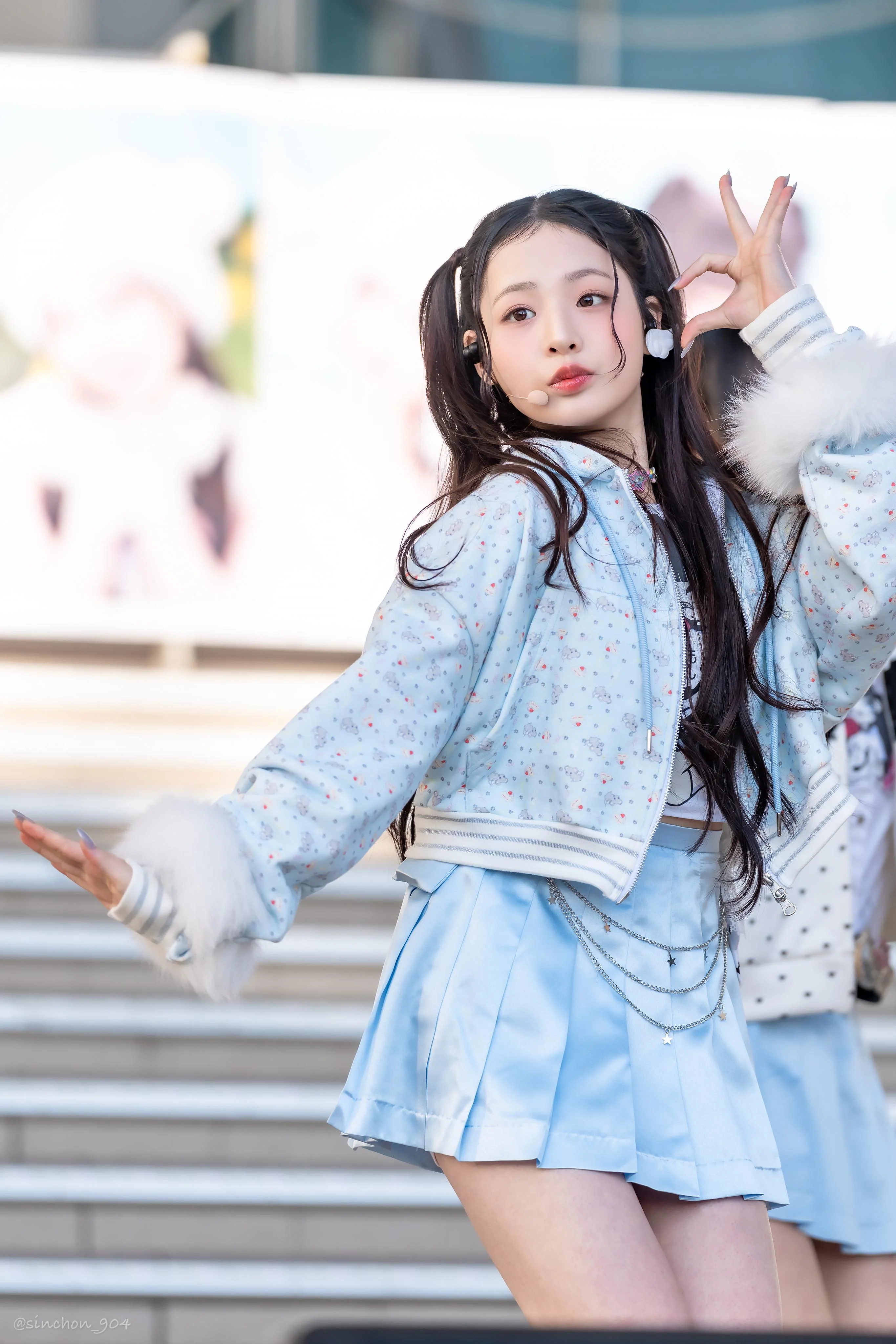 UNIS Seowon picture 1 of 1