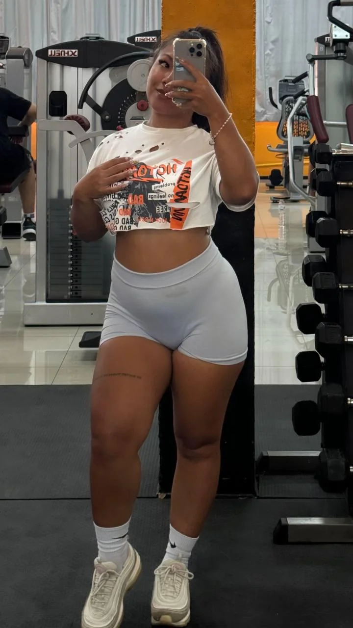 Jannie picture 1 of 1