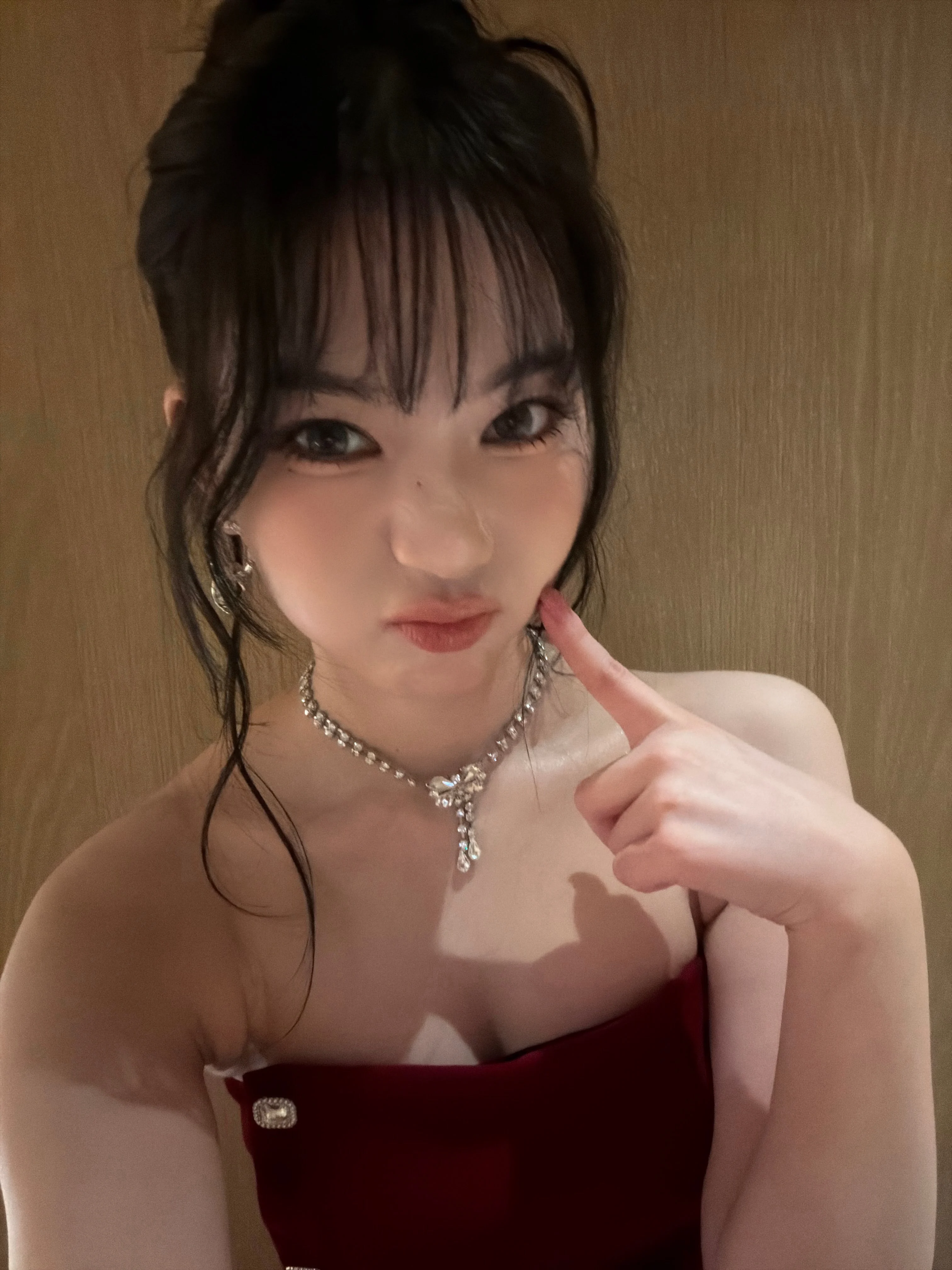 STAYC Isa picture 2 of 2