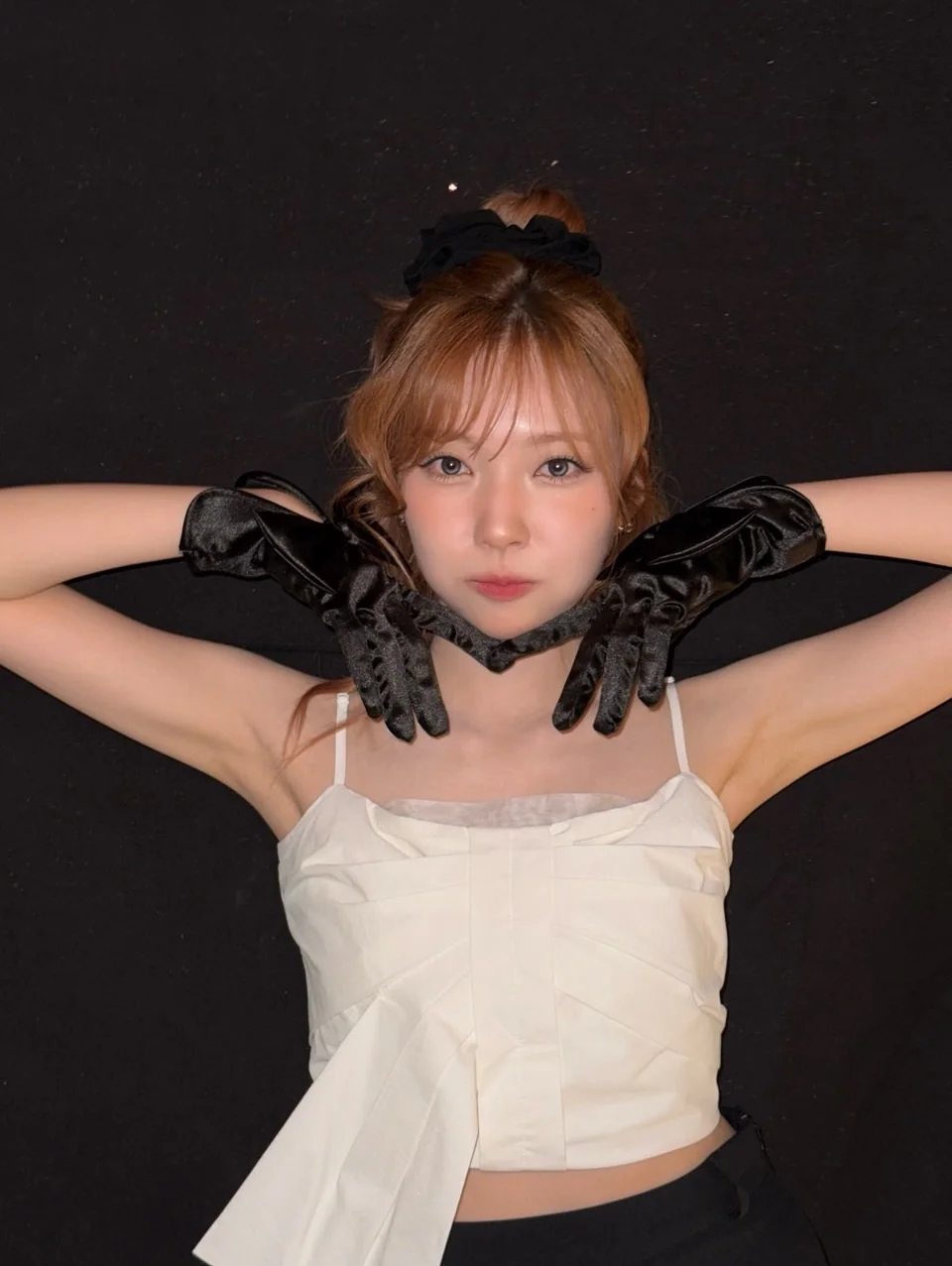 NiziU Mayuka picture 5 of 6