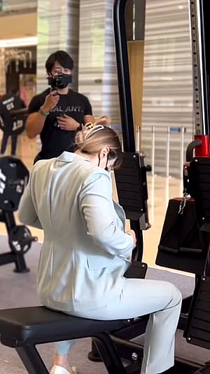 She breaks into your room at 3am to cave your face in, what would you do?'