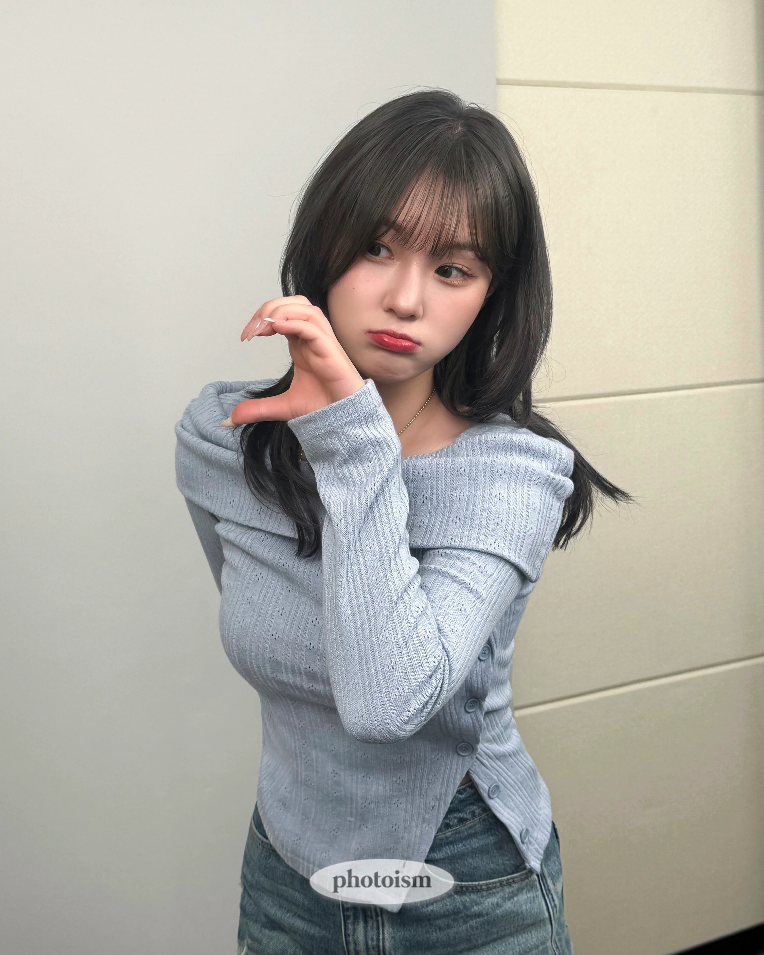 Kep1er Chaehyun picture 1 of 2