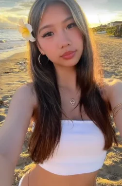 hii <3 picture 2 of 5