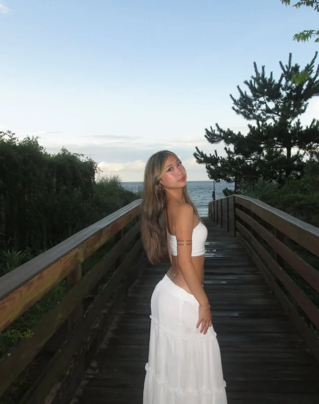 beach dayyy picture 2 of 8