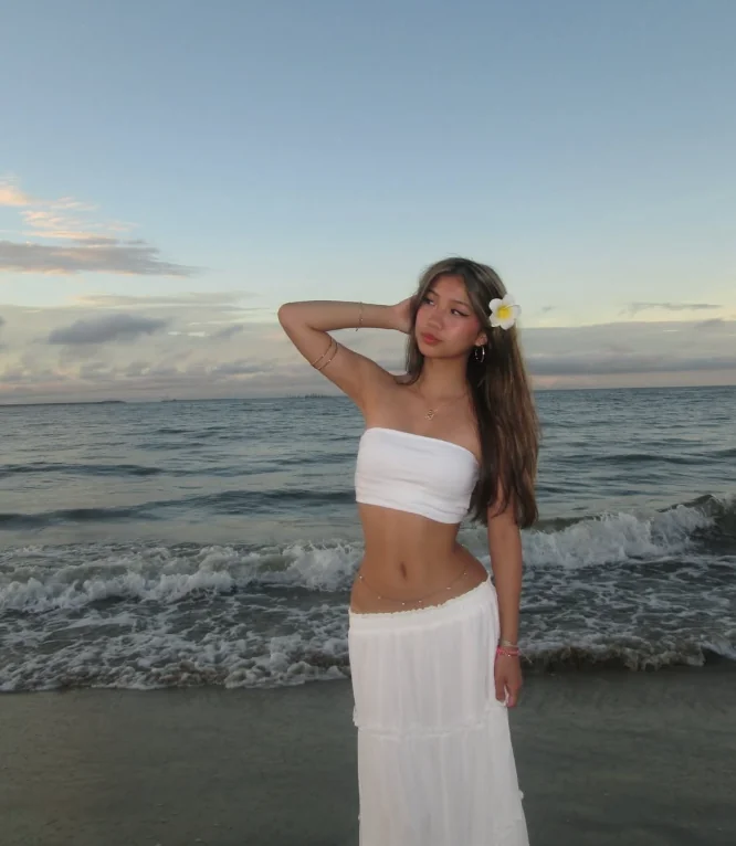 beach dayyy picture 5 of 8