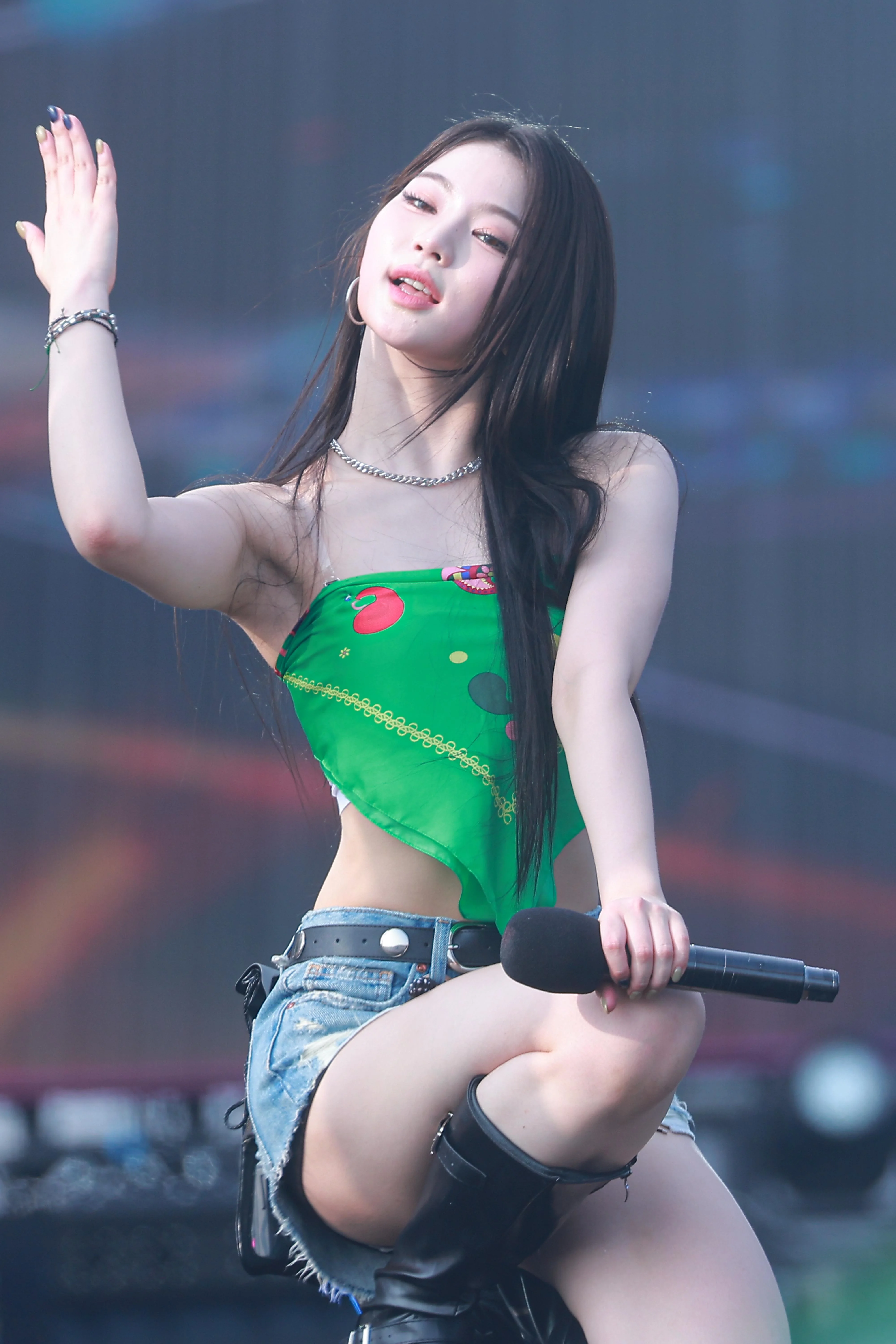 STAYC Isa picture 1 of 1