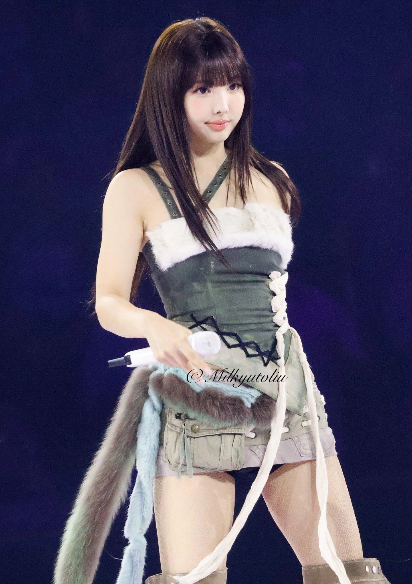 TWICE Nayeon picture 1 of 1