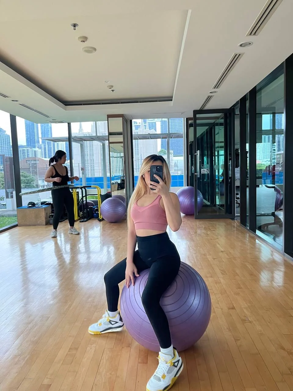 Gym fit.. picture 9 of 10