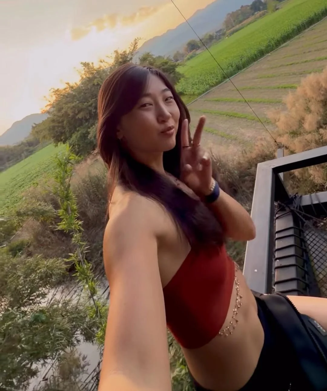 Emma Mei-Li picture 3 of 8