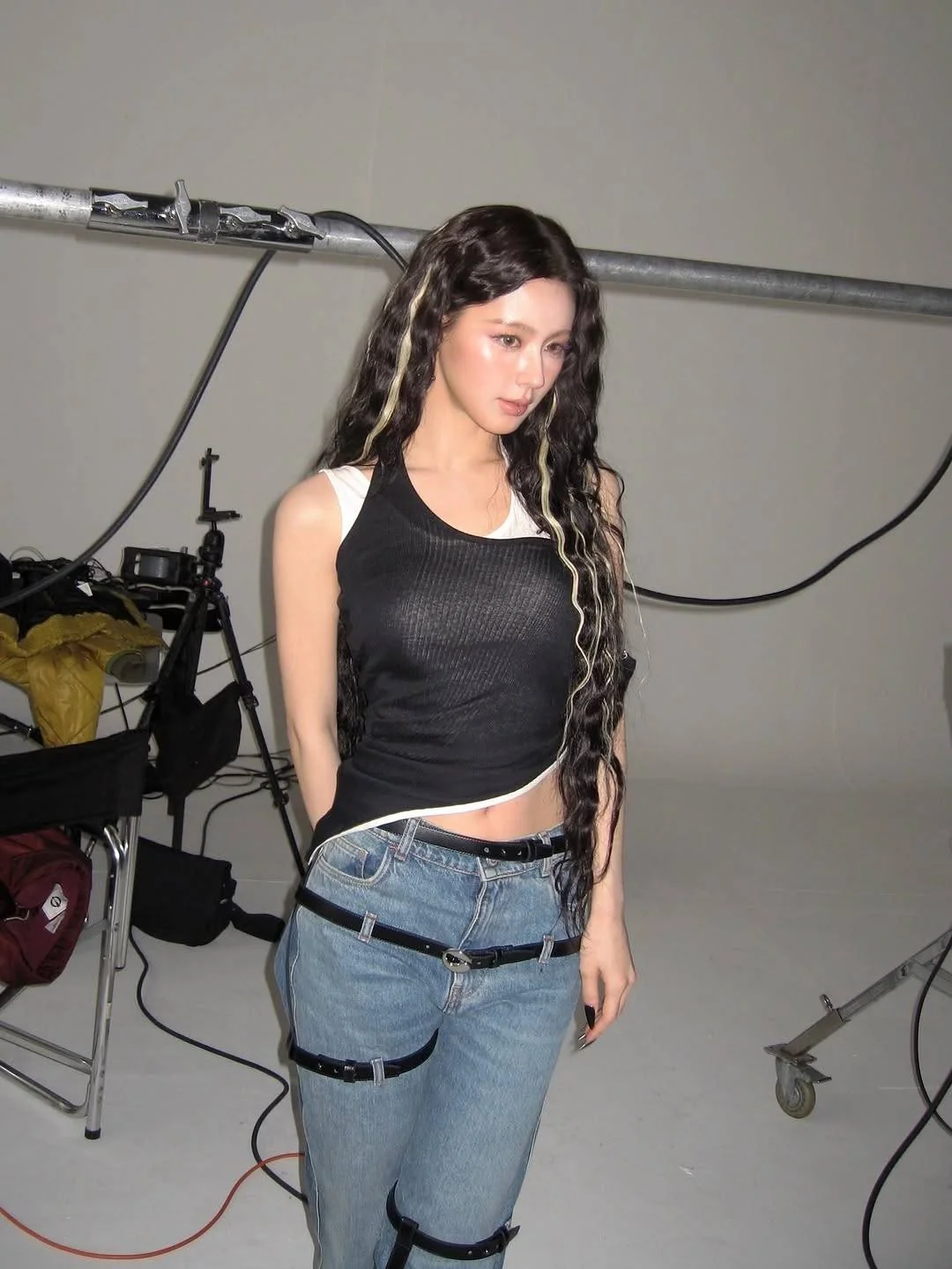 Miyeon picture 2 of 3