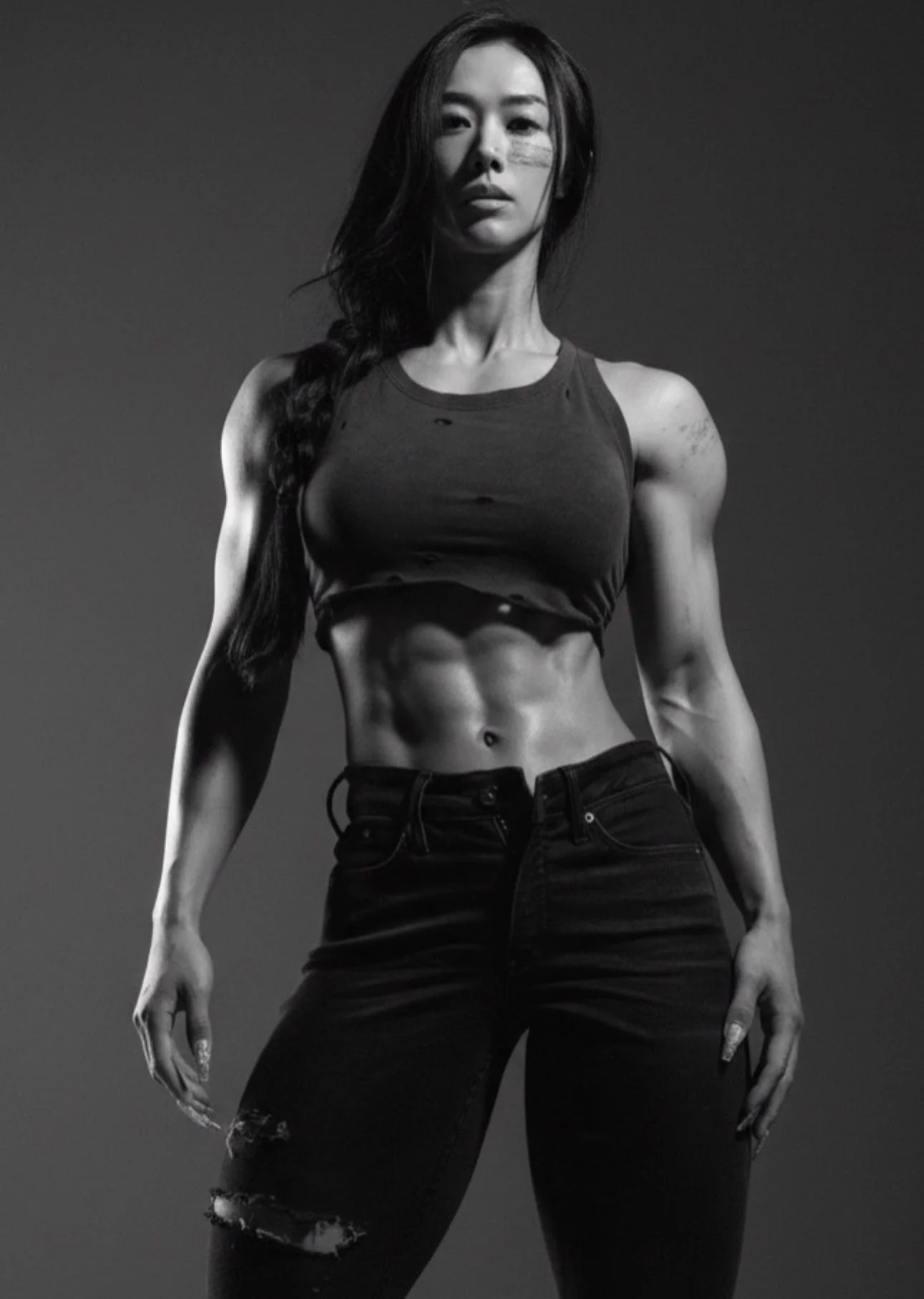 Di Qin picture 1 of 3