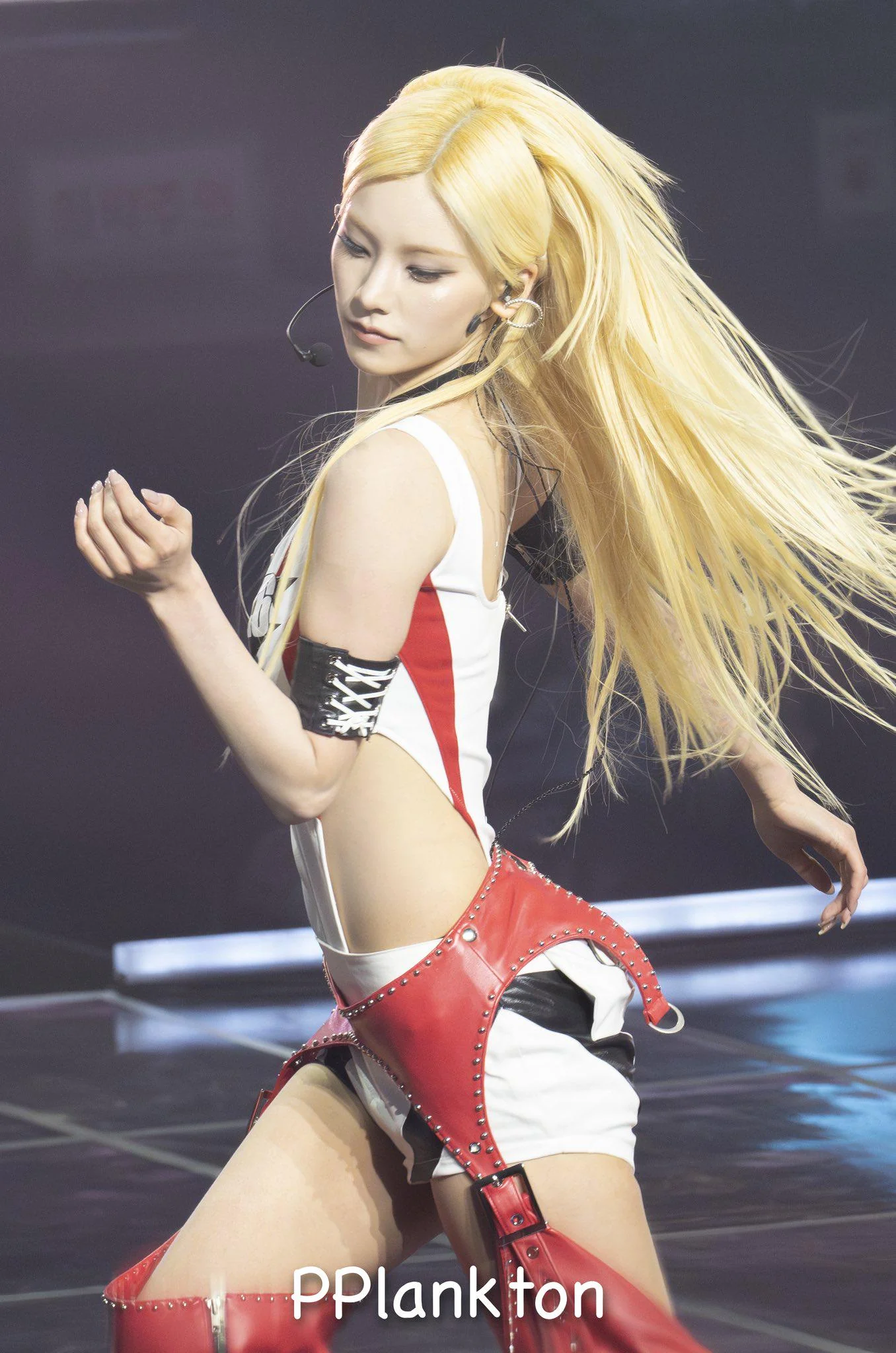 ITZY Yeji picture 1 of 1