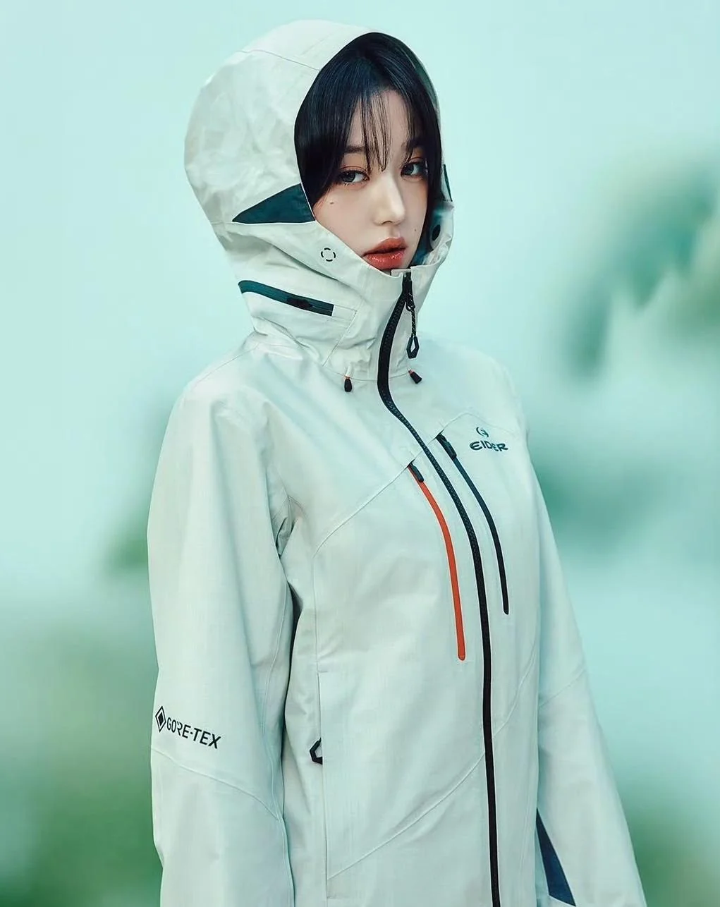 260225 JANG WONYOUNG picture 4 of 6