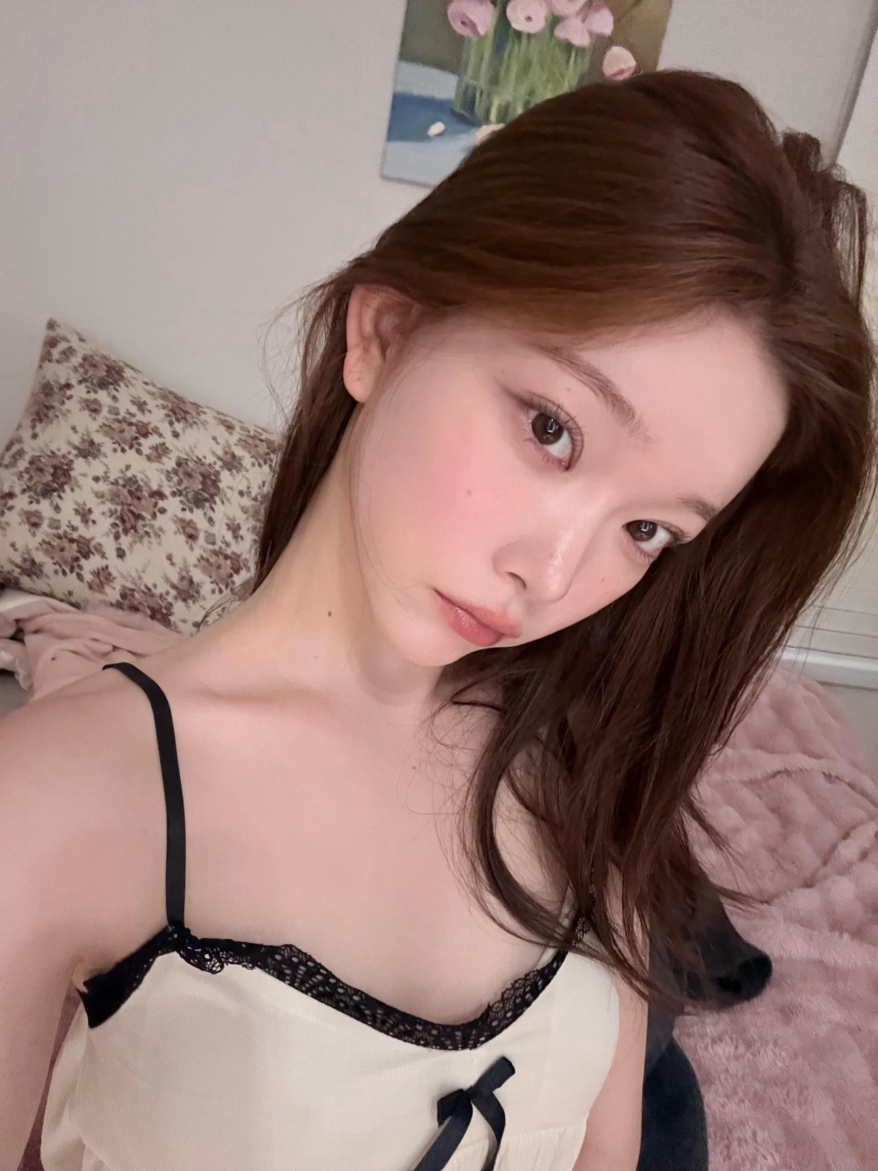 Billlie - Tsuki picture 1 of 1