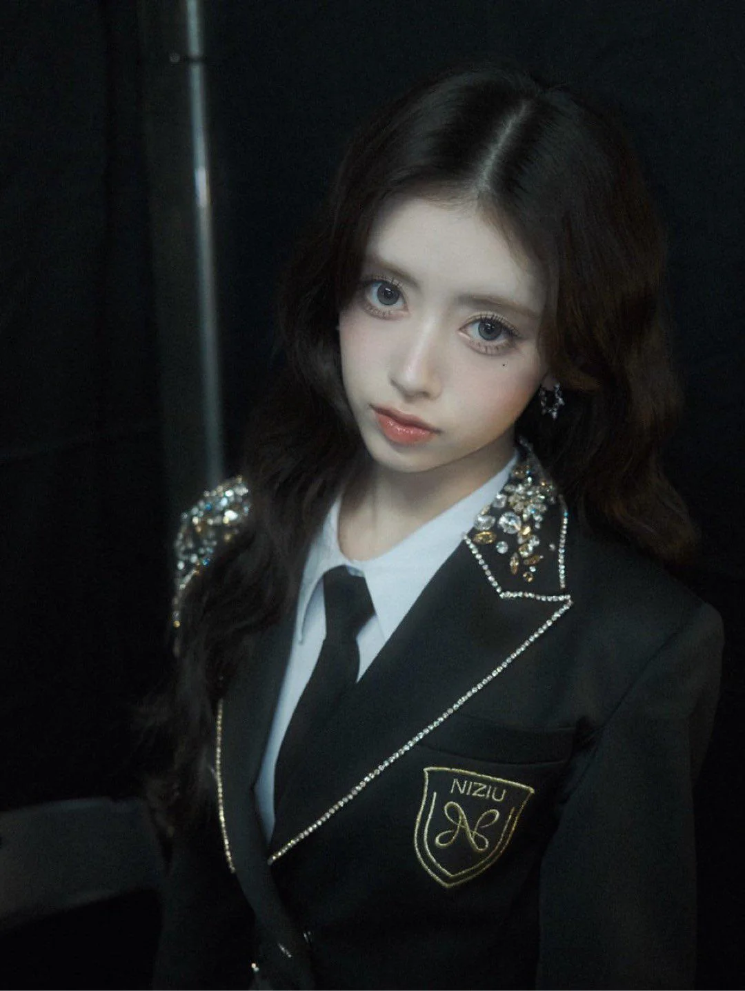 NiziU Rima picture 1 of 1