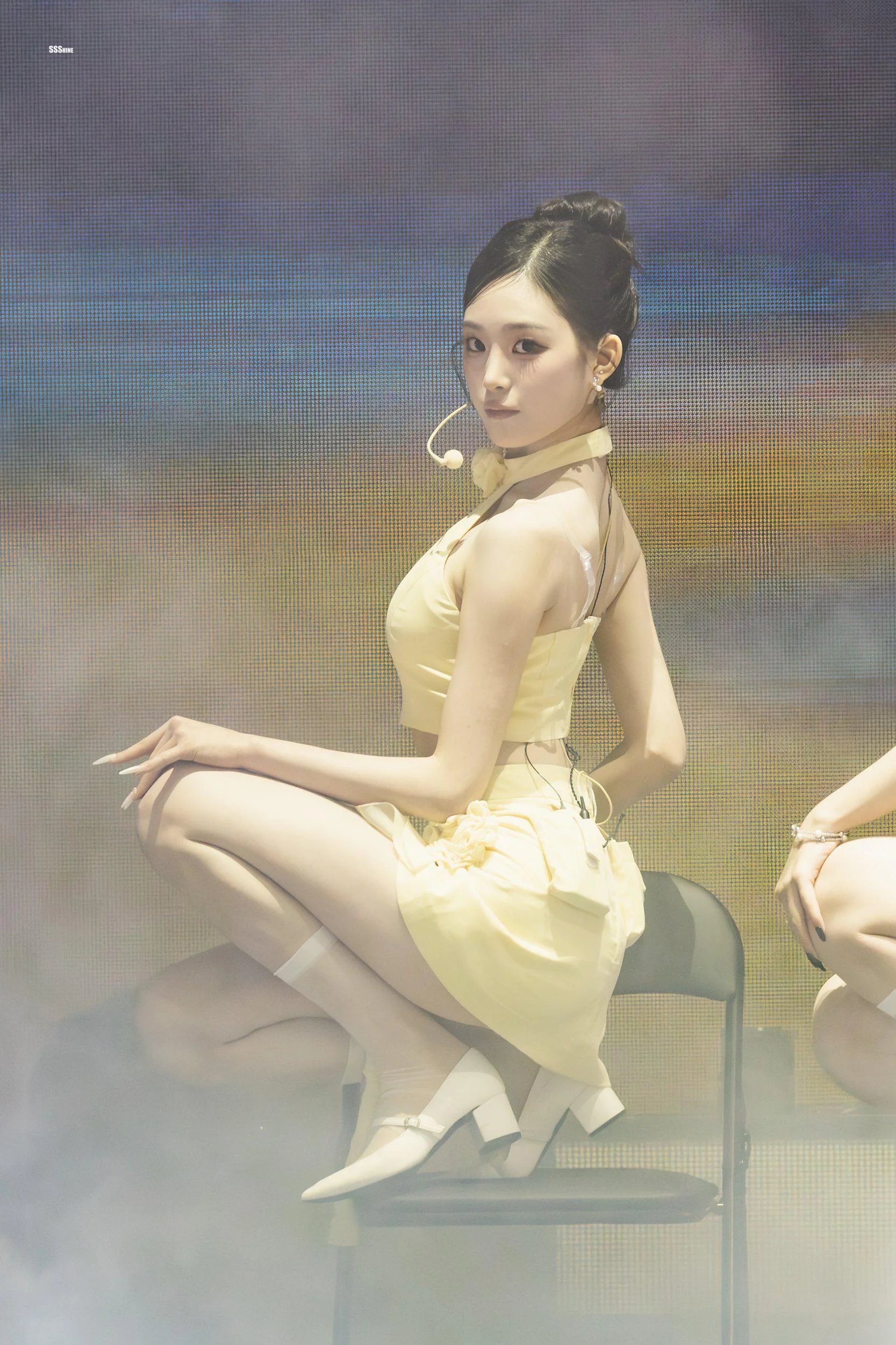 tripleS Jiyeon picture 1 of 1