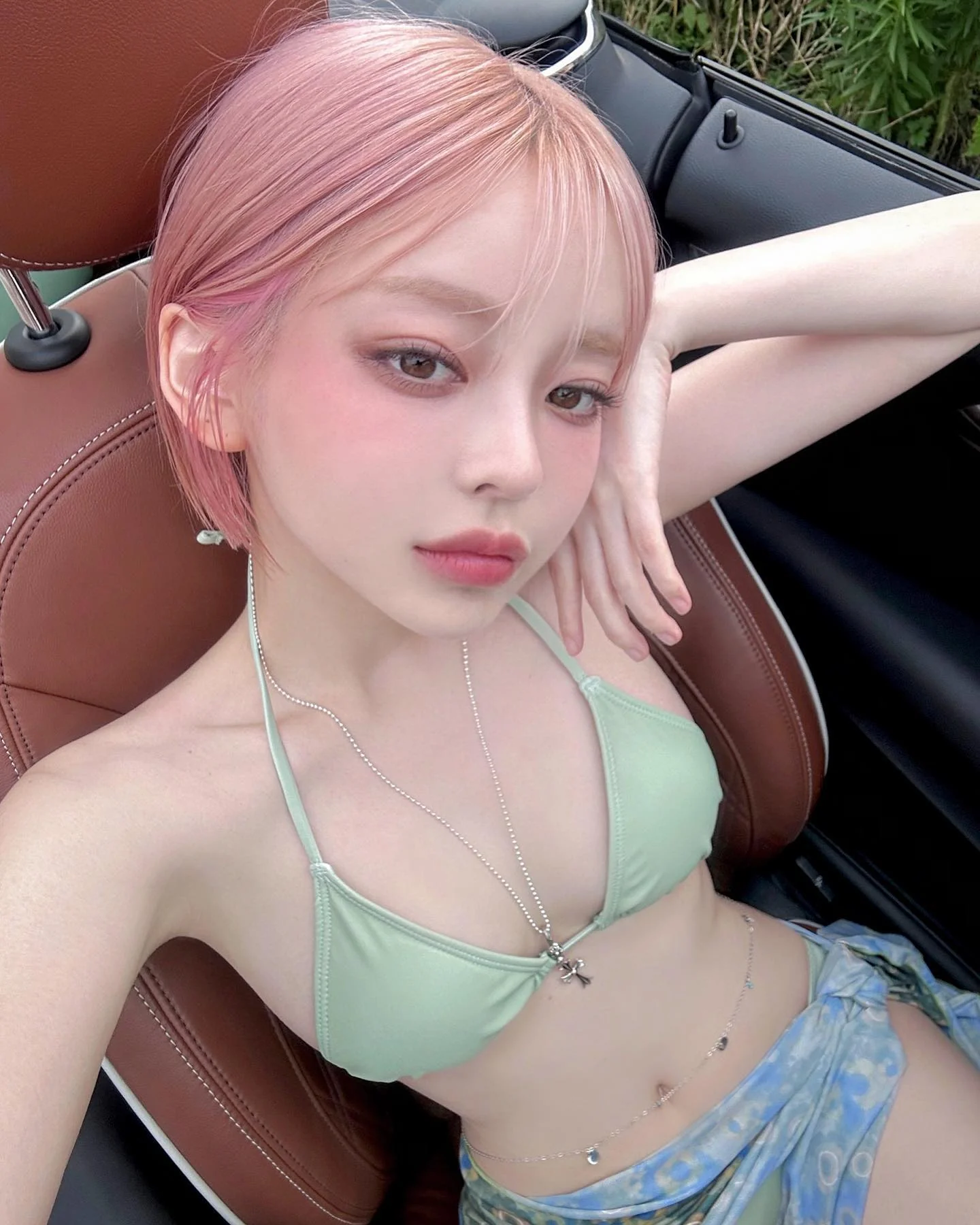 Cute blonde picture 18 of 18