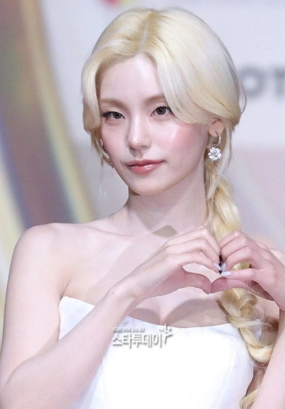 Itzy Yeji picture 1 of 1