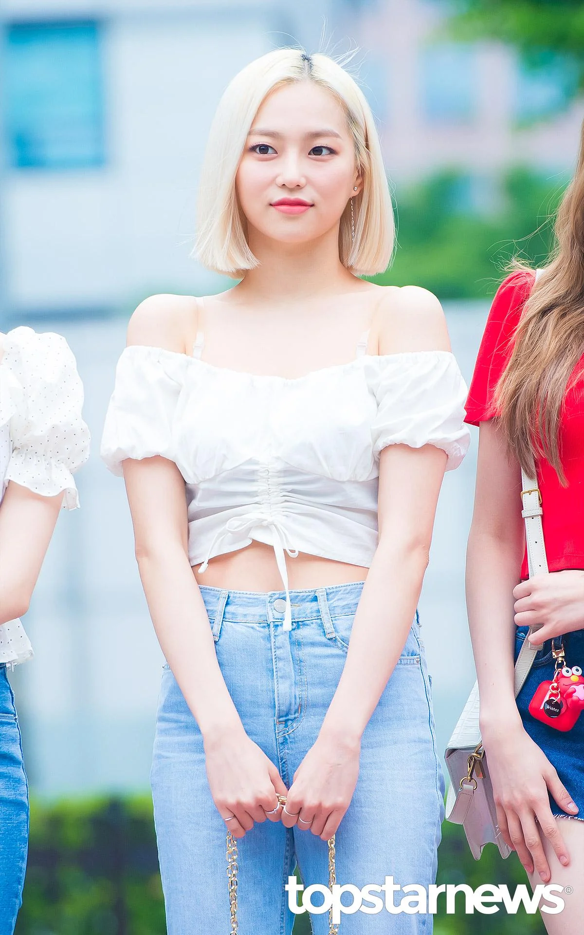 Yeeun picture 1 of 1