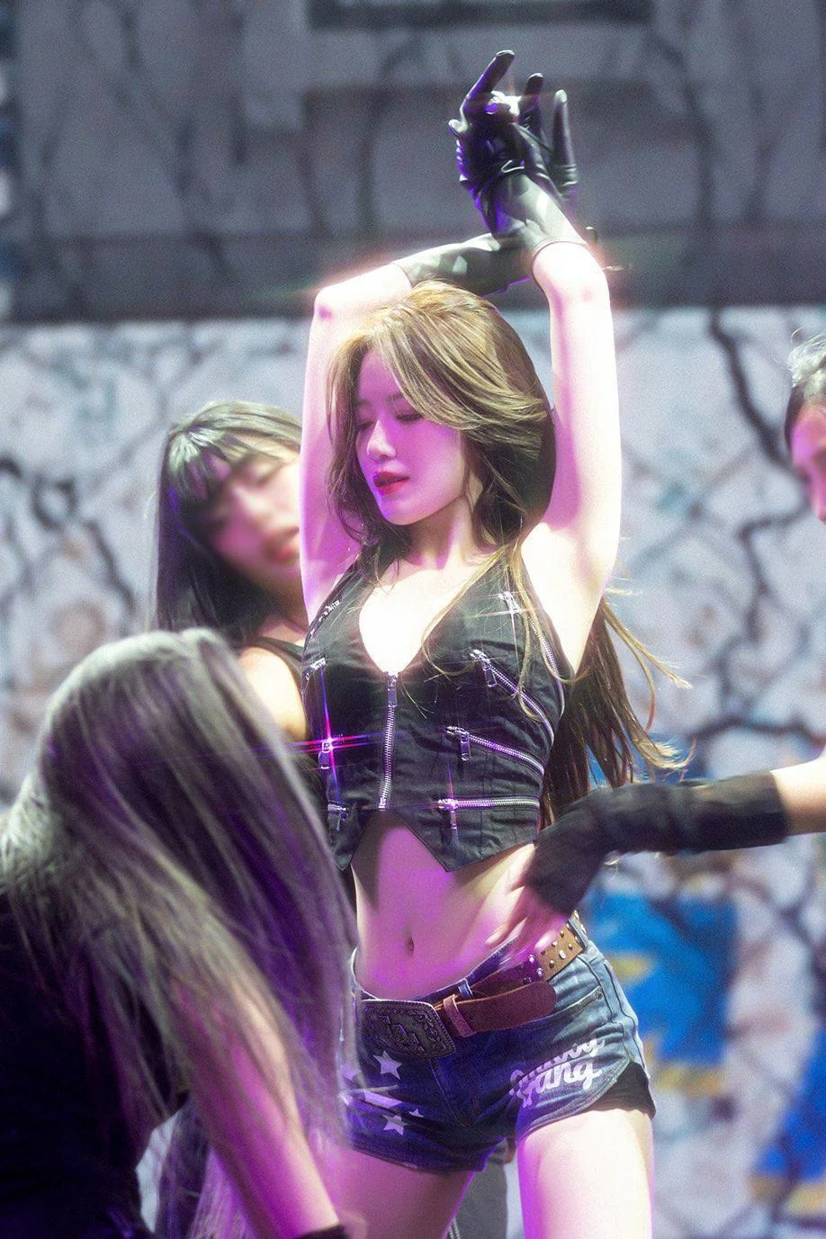 Shuhua picture 1 of 1